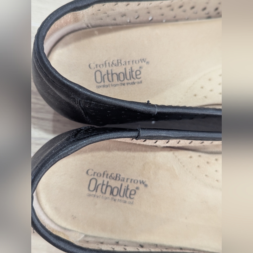 Croft & Barrow Ortholite Laser Cutouts Black Flats Sz 10 *EUC - Picture 3 of 11
